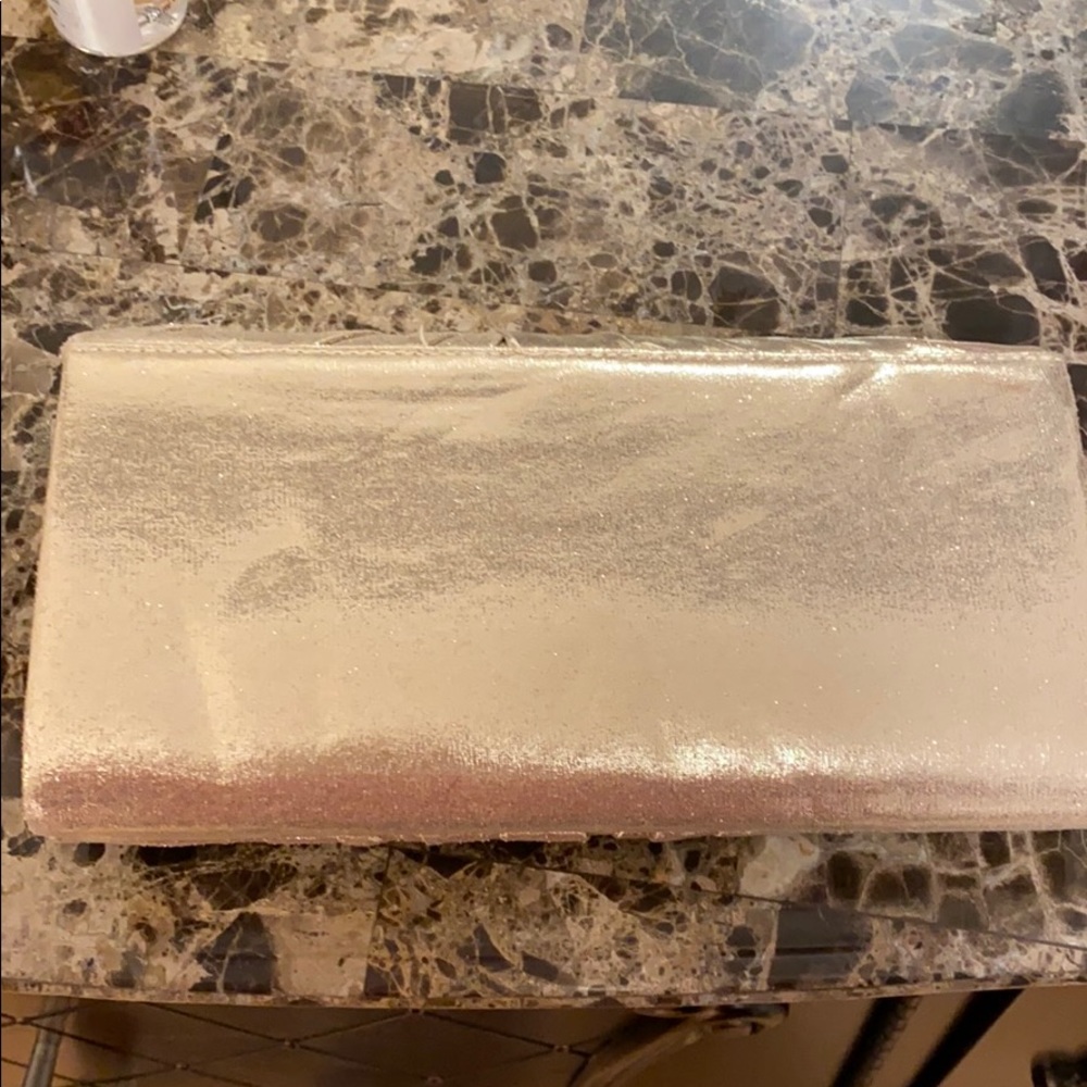Purse - Picture 3 of 3